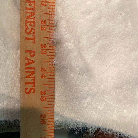 #100 BOUTIQUE Faux Mink Loose Fit Cardigan - Picture 12 of 12